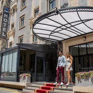 Hotel Alba &, Bakú